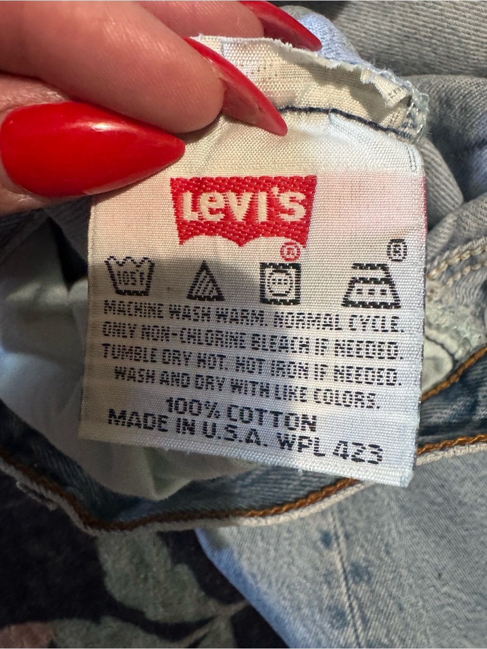 Vintage Light wash 501 Levi’s - Picture 5 of 6